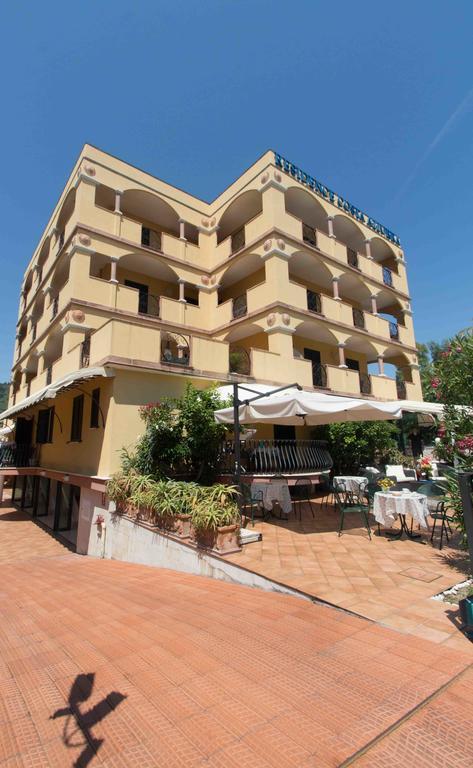 Hotel Costazzurra Grottammare Exterior foto